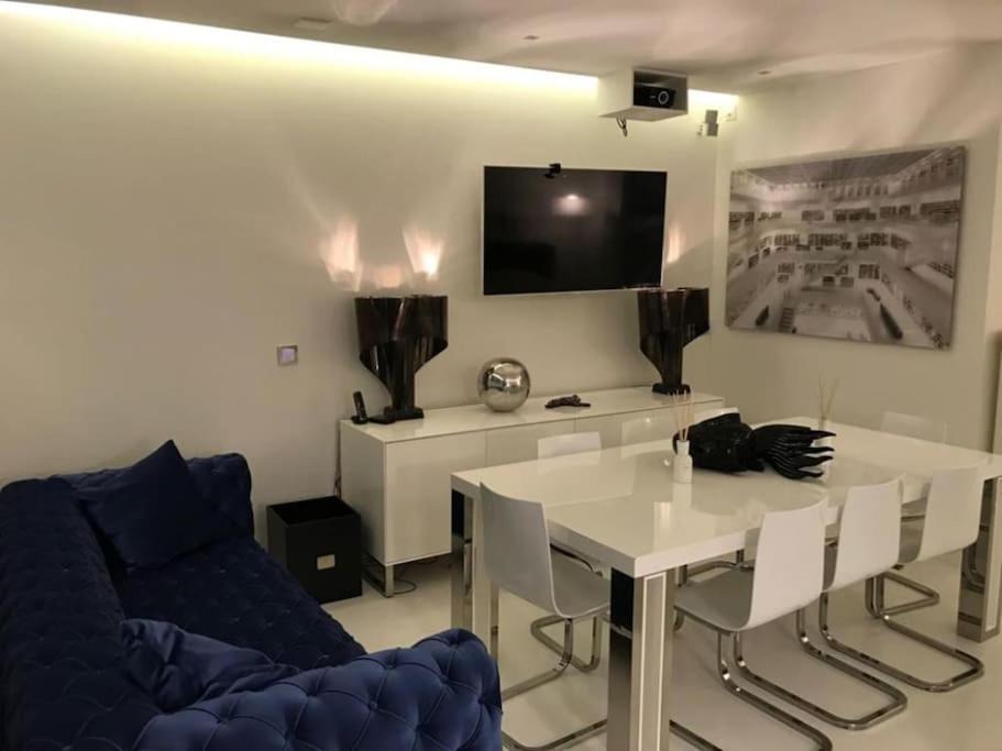 Photo of Livingroom in Wollishofen