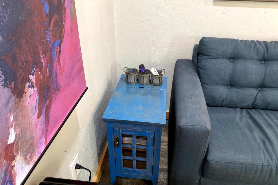 Photo of Livingroom in Emory