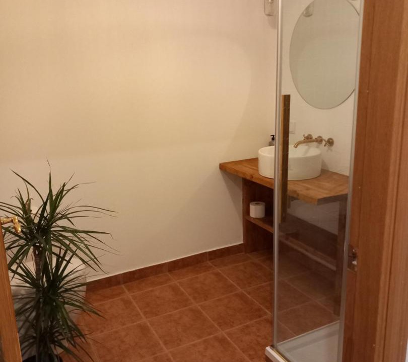 Photo of Bathroom in Turis