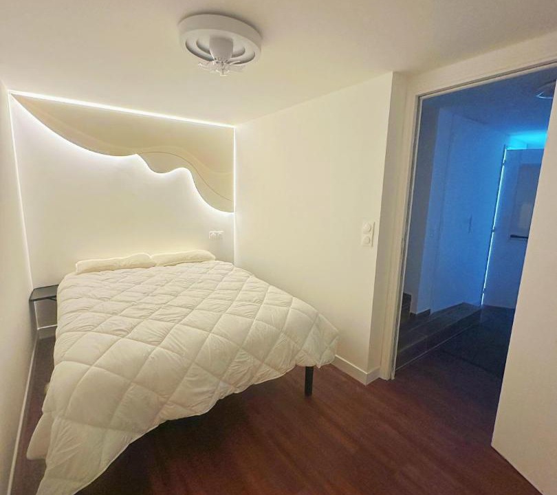 Photo of Bedroom in Villejuif