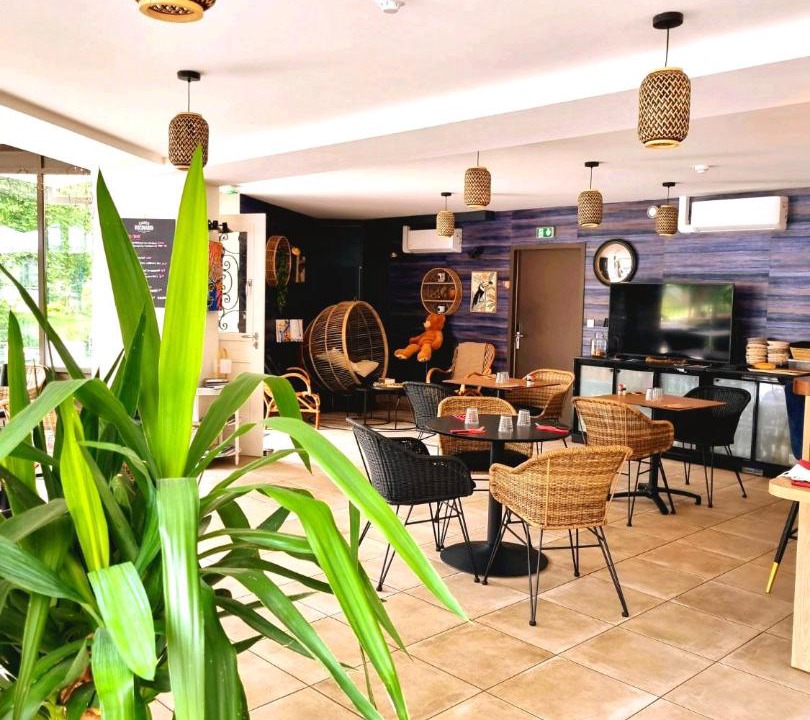 Photo of Others in Nemours