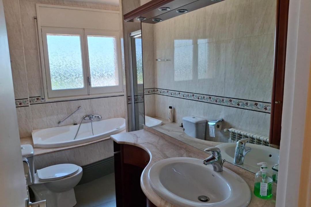 Photo of Bathroom in Avia