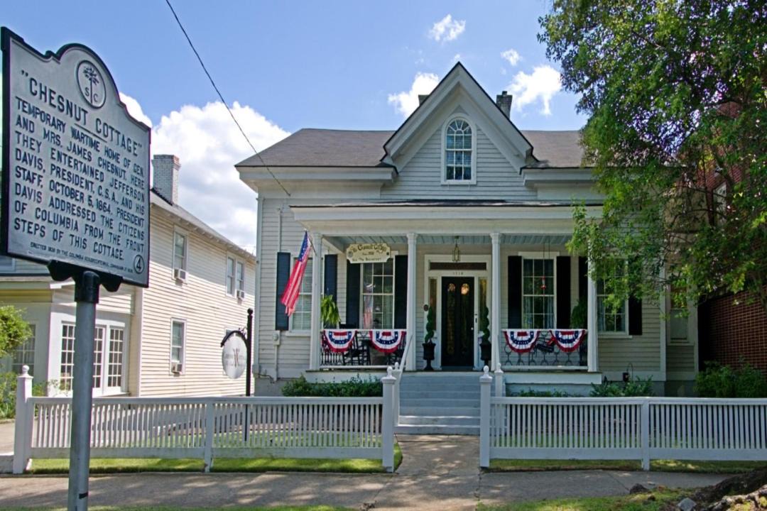 Photo of Buildings in Columbia