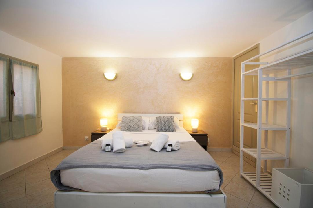 Photo of Bedroom in La Valette-du-Var