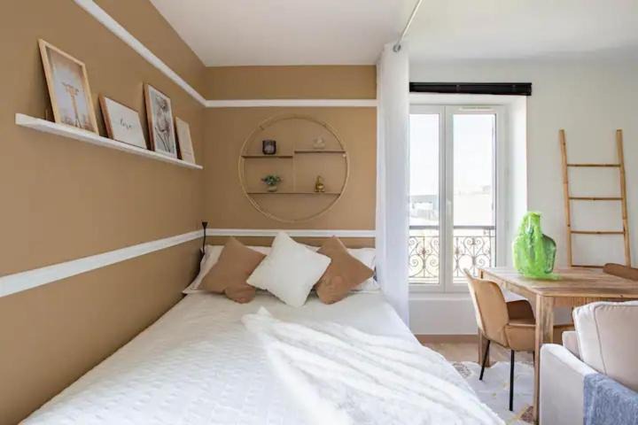 Photo of Bedroom in Boissy-Saint-Leger