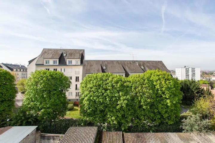 Photo of Others in Boissy-Saint-Leger