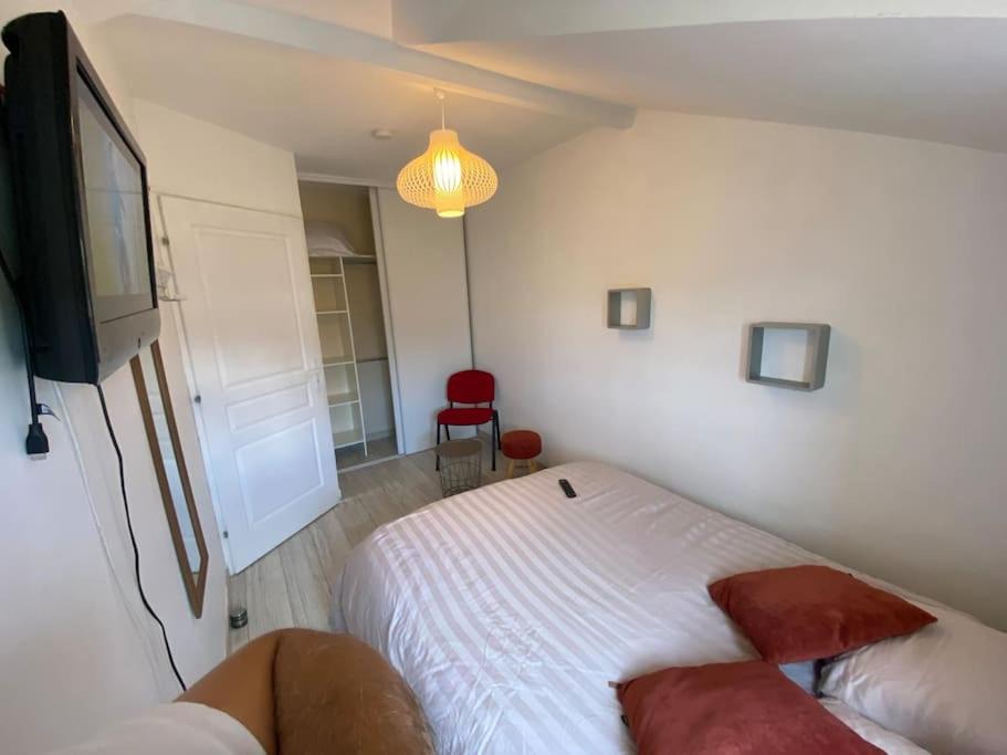Photo of Bedroom in Basse-Goulaine