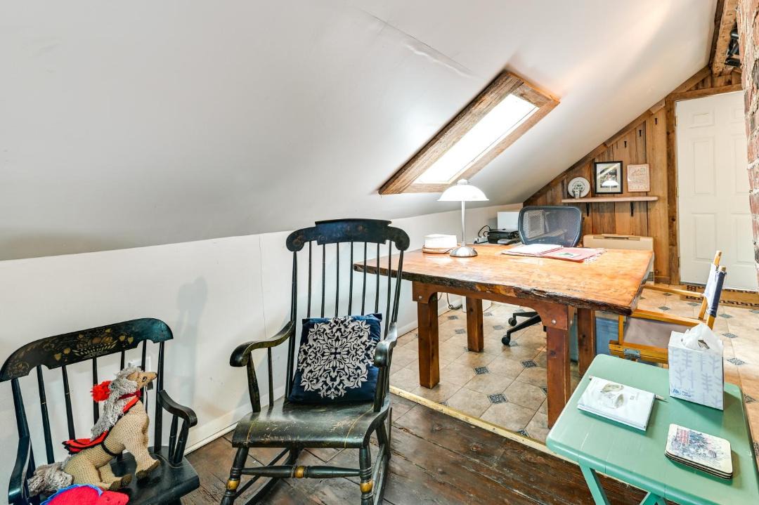 Photo of Others in Fleischmanns