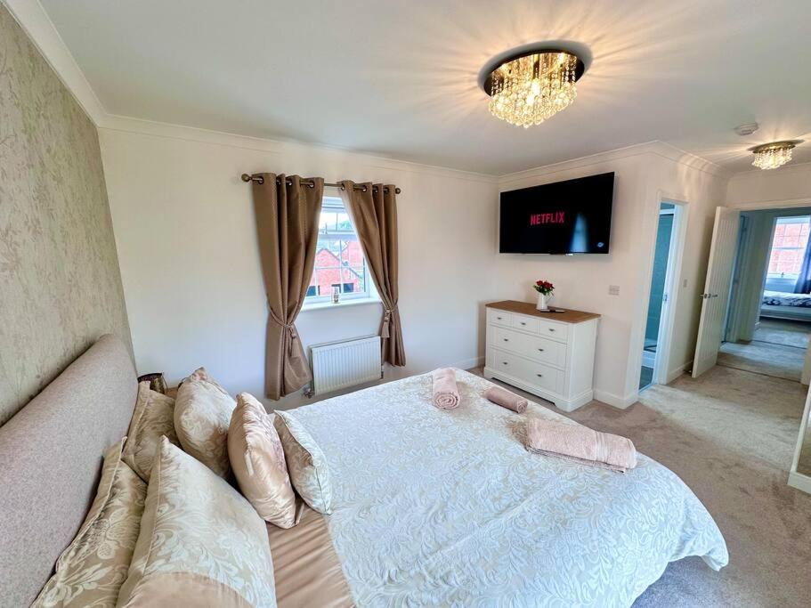 Photo of Bedroom in Coed-Y-Paen