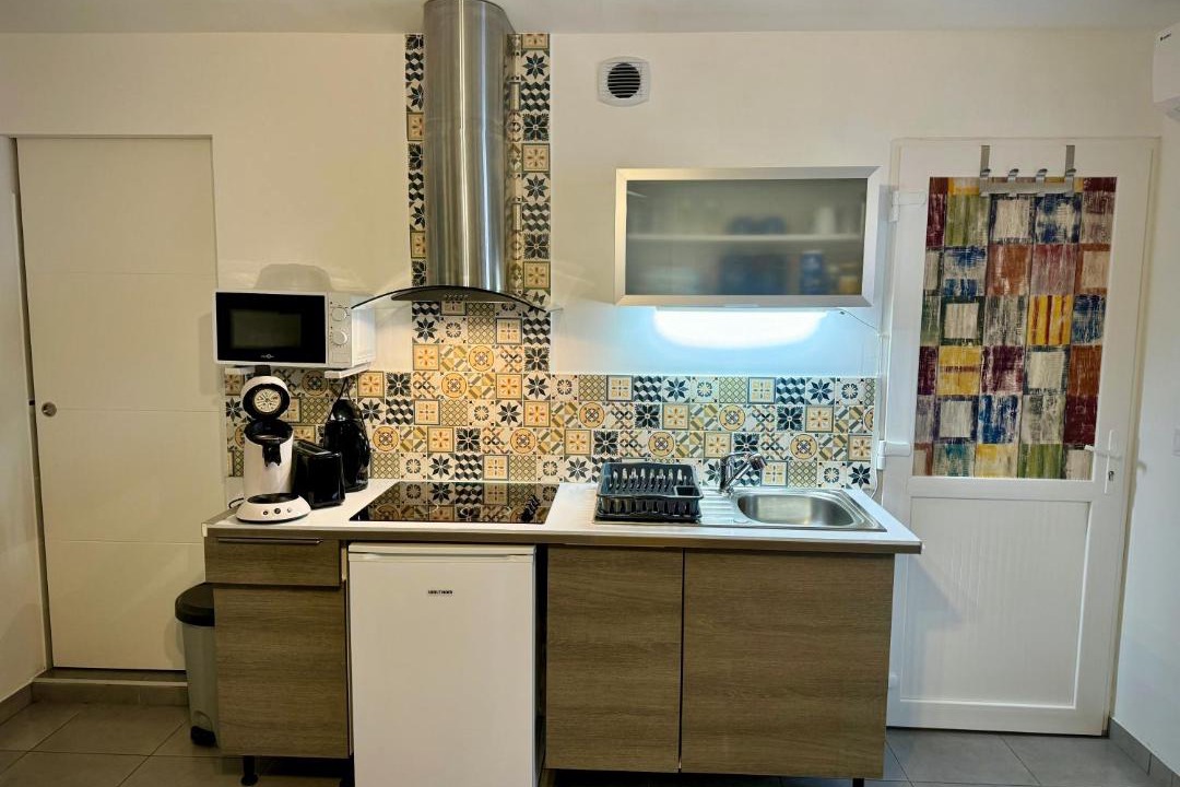 Photo of Kitchen in Saint-Hippolyte