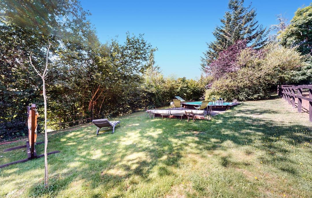 Photo of Others in Bourg-Lastic