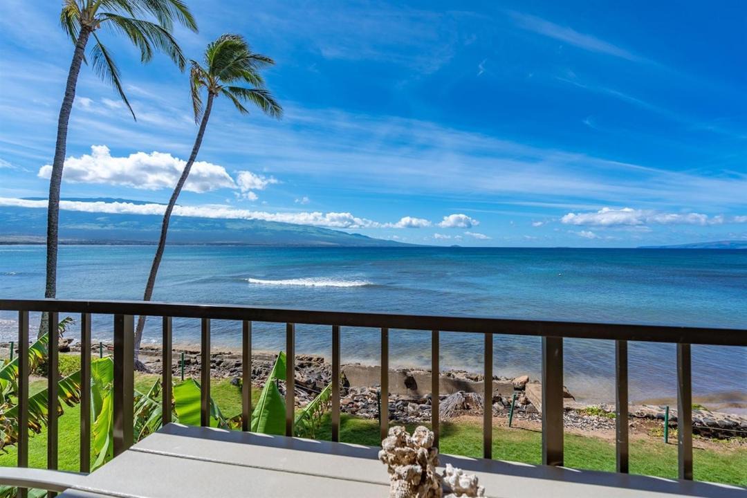Photo of Patio Balcony in Maalaea