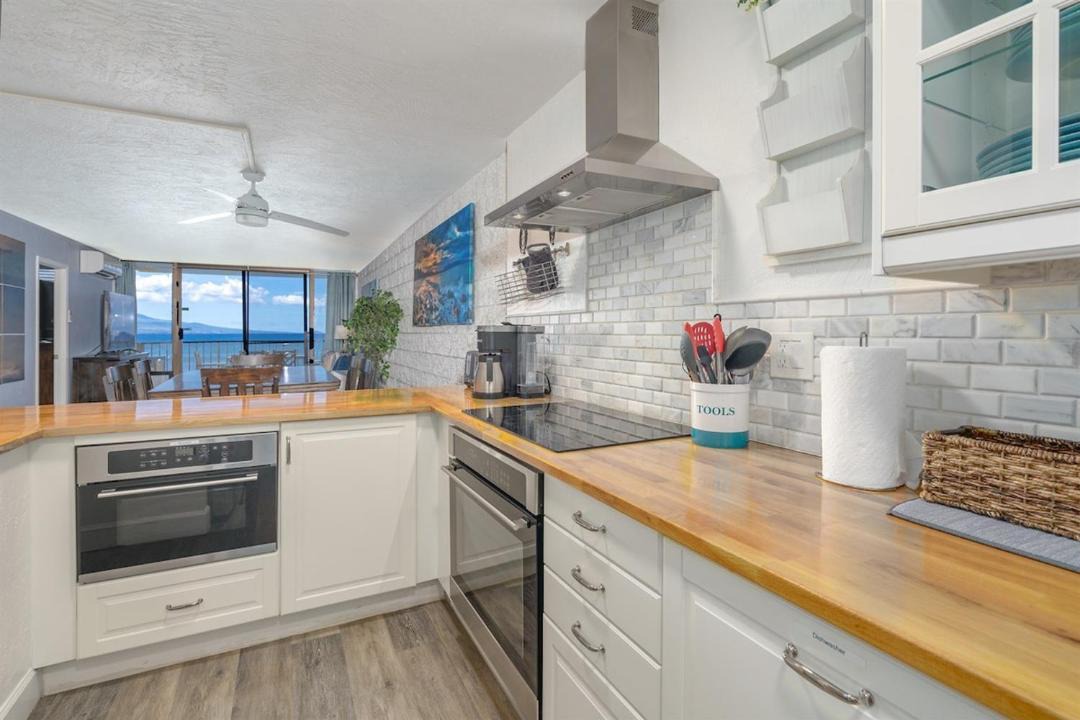 Photo of Kitchen in Maalaea