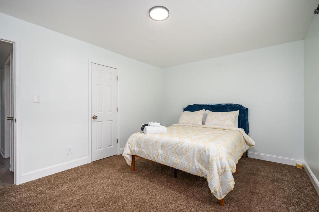 Photo of Bedroom in West End