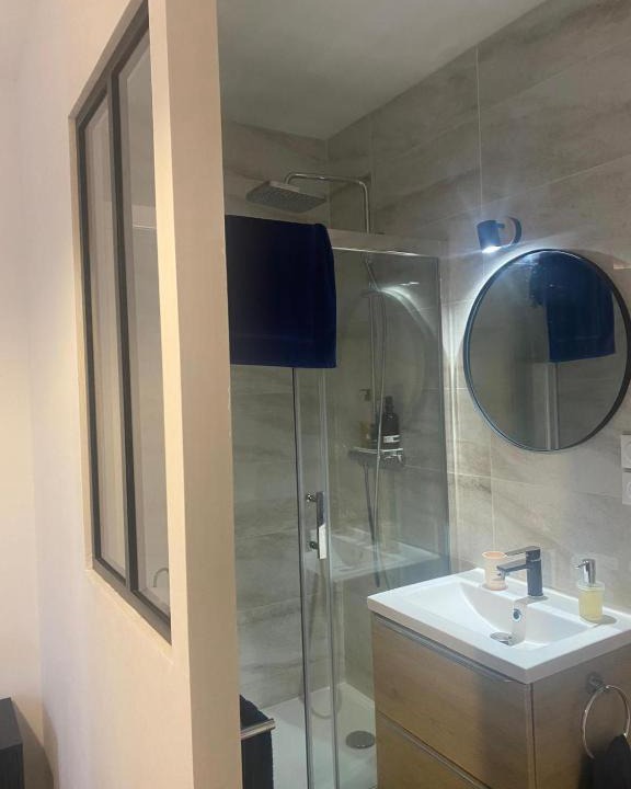 Photo of Bathroom in Perrache