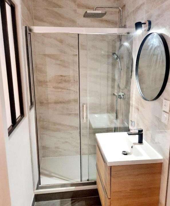 Photo of Bathroom in Perrache