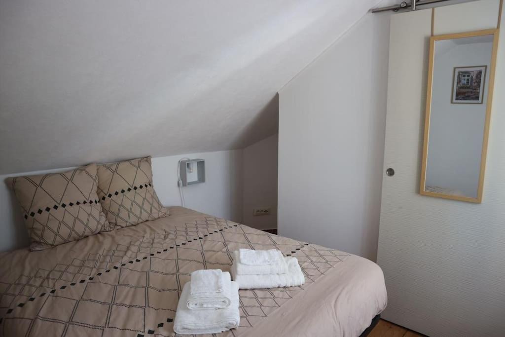 Photo of Bedroom in Montargis