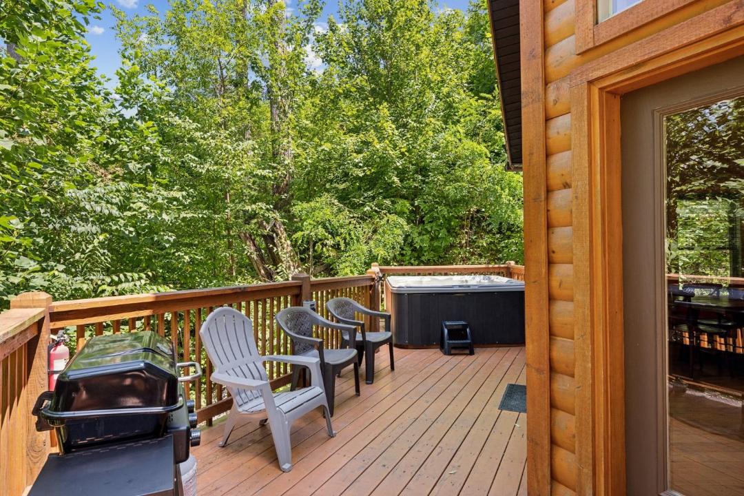 Photo of Patio Balcony in Chalet Village North
