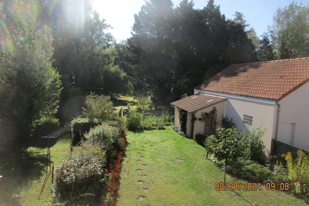 Photo of Others in Neuvy-sur-Barangeon