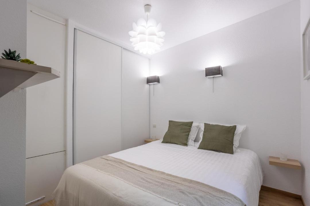 Photo of Bedroom in Eppe-Sauvage