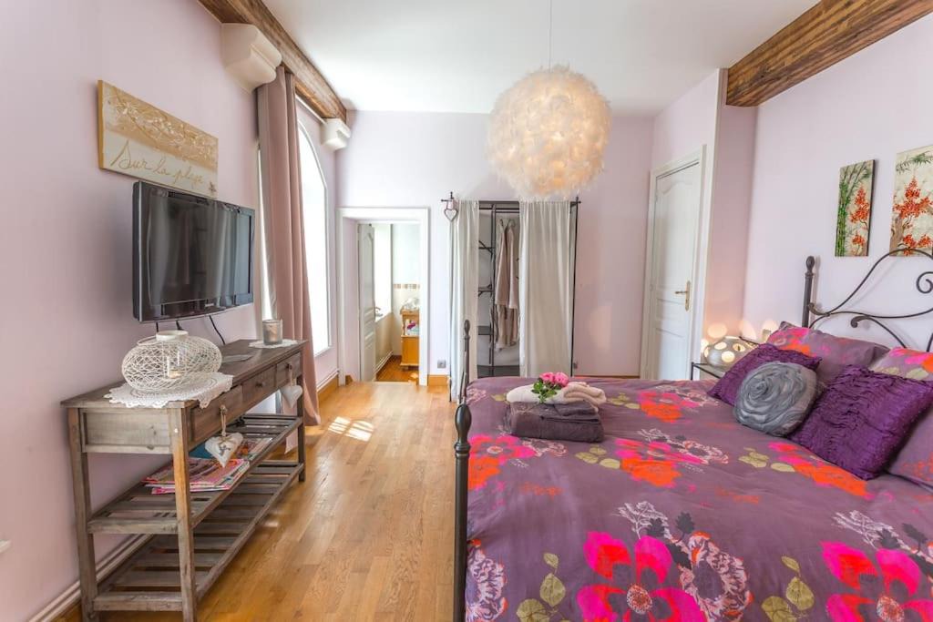 Photo of Bedroom in Oneux