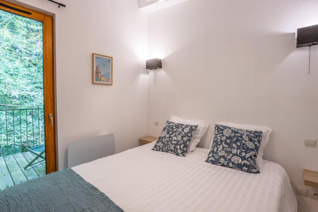Photo of Bedroom in Eppe-Sauvage