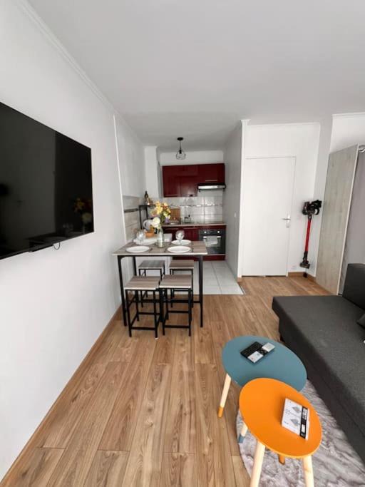 Photo of Livingroom in Rosny-sous-Bois
