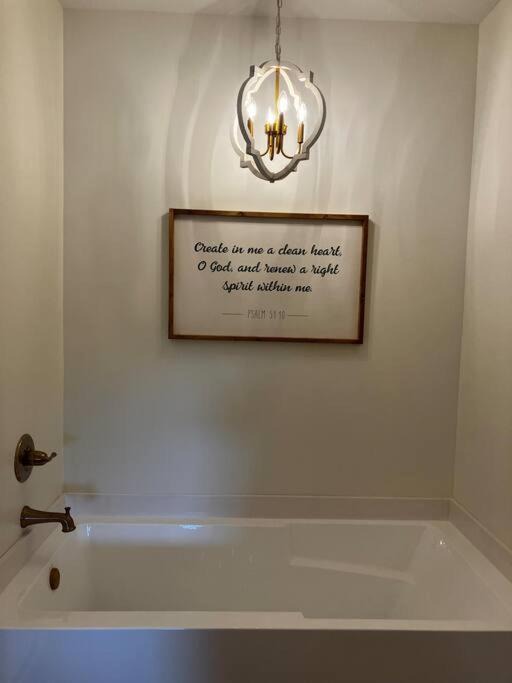 Photo of Bathroom in Van Buren