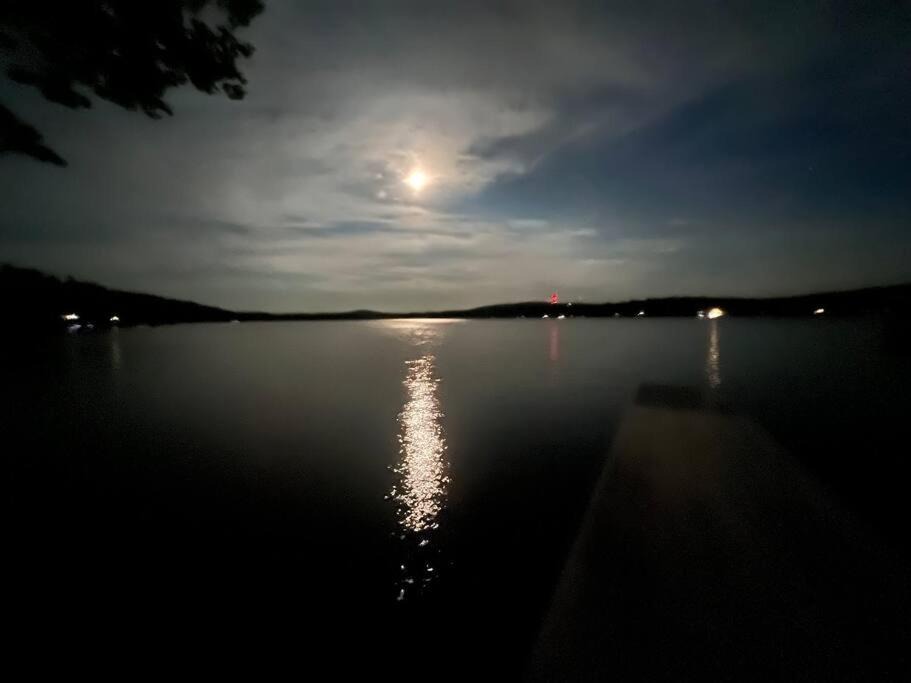 Photo of Others in Holden