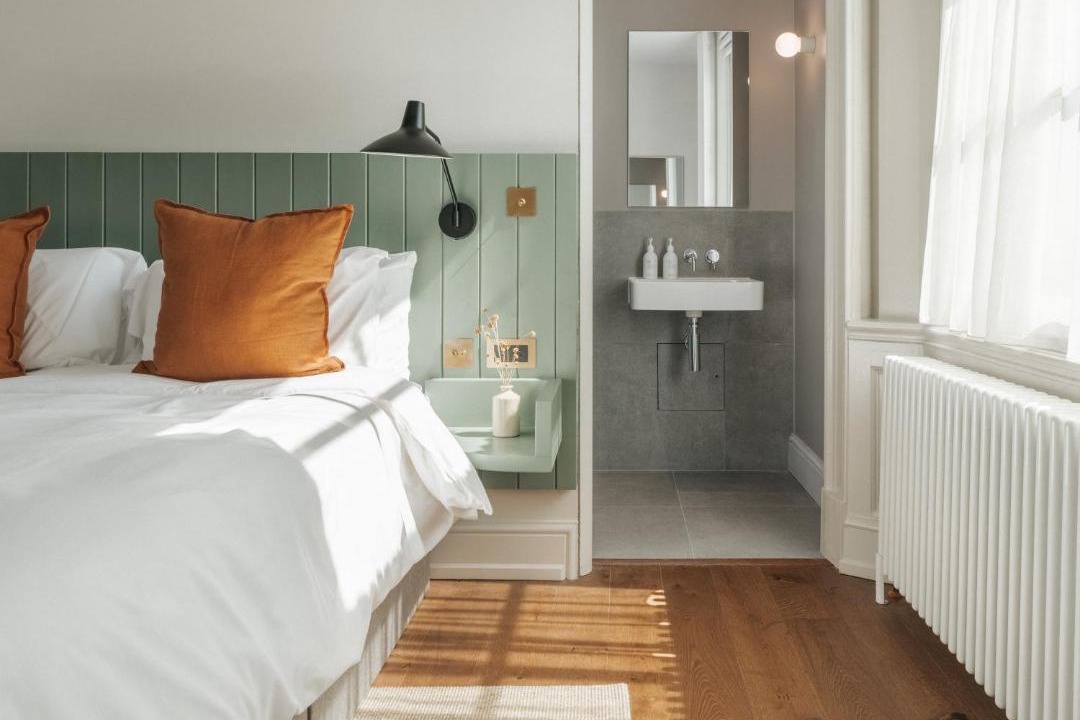 Photo of Others in Tamworth