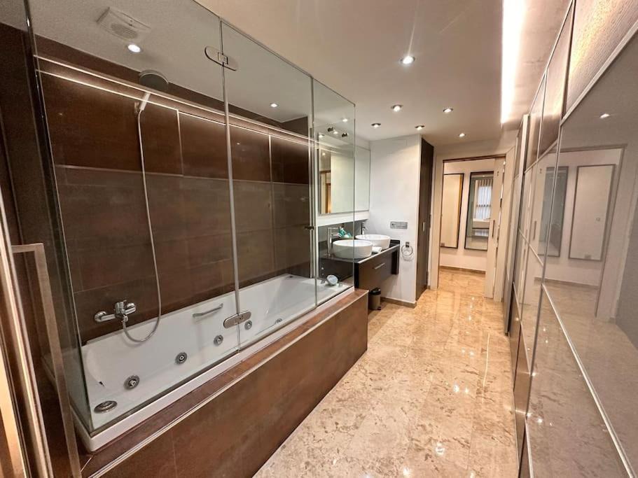 Photo of Bathroom in Penya-roja