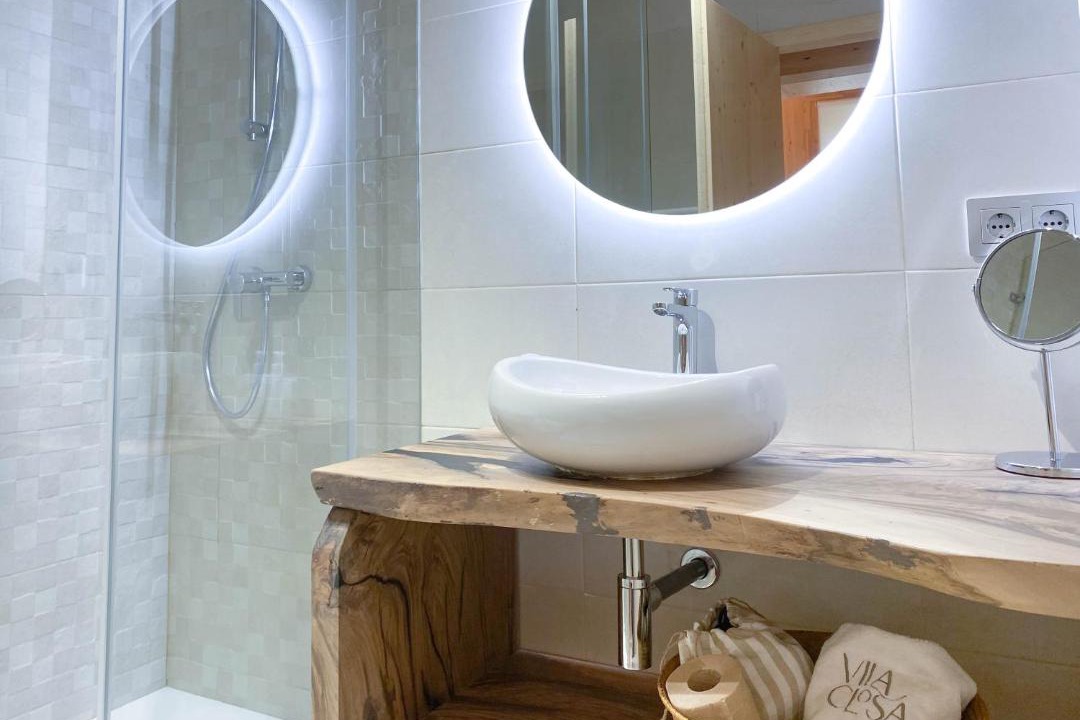 Photo of Bathroom in Escalo
