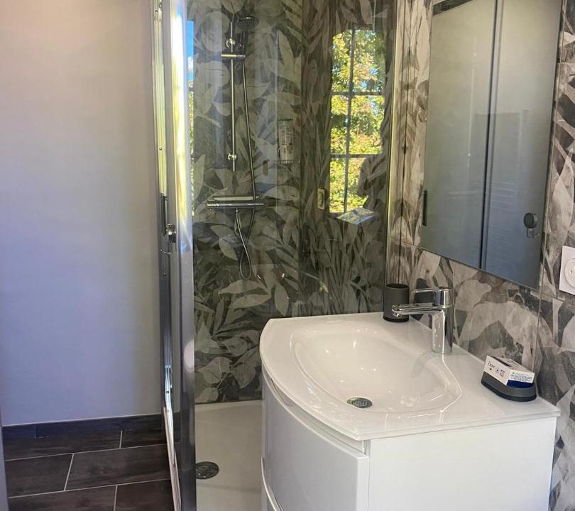 Photo of Bathroom in Les Mees