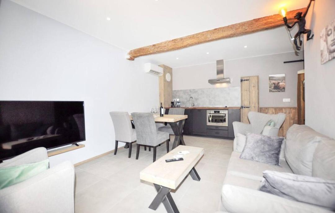 Photo of Others in Montauriol