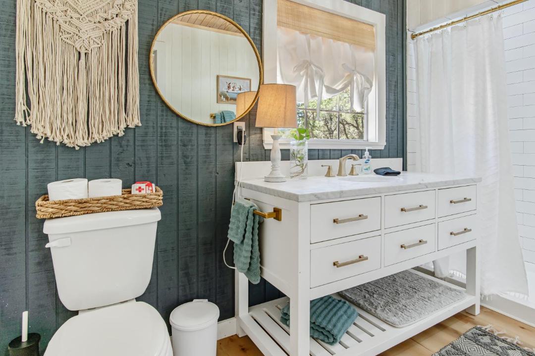 Photo of Bathroom in Bandera