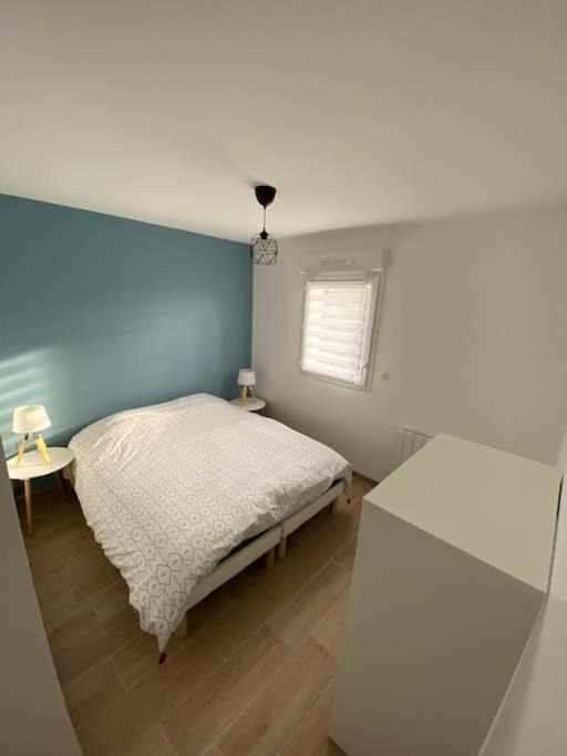 Photo of Bedroom in Lion-sur-Mer