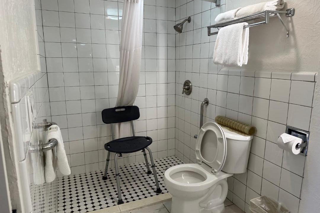 Photo of Bathroom in Allison