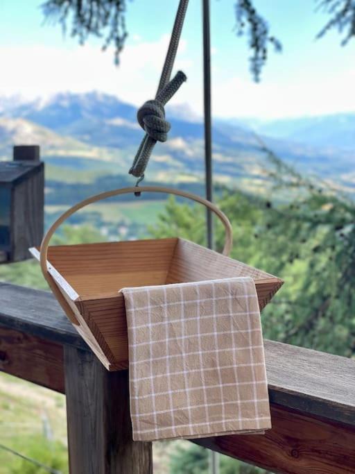 Photo of Others in Gap