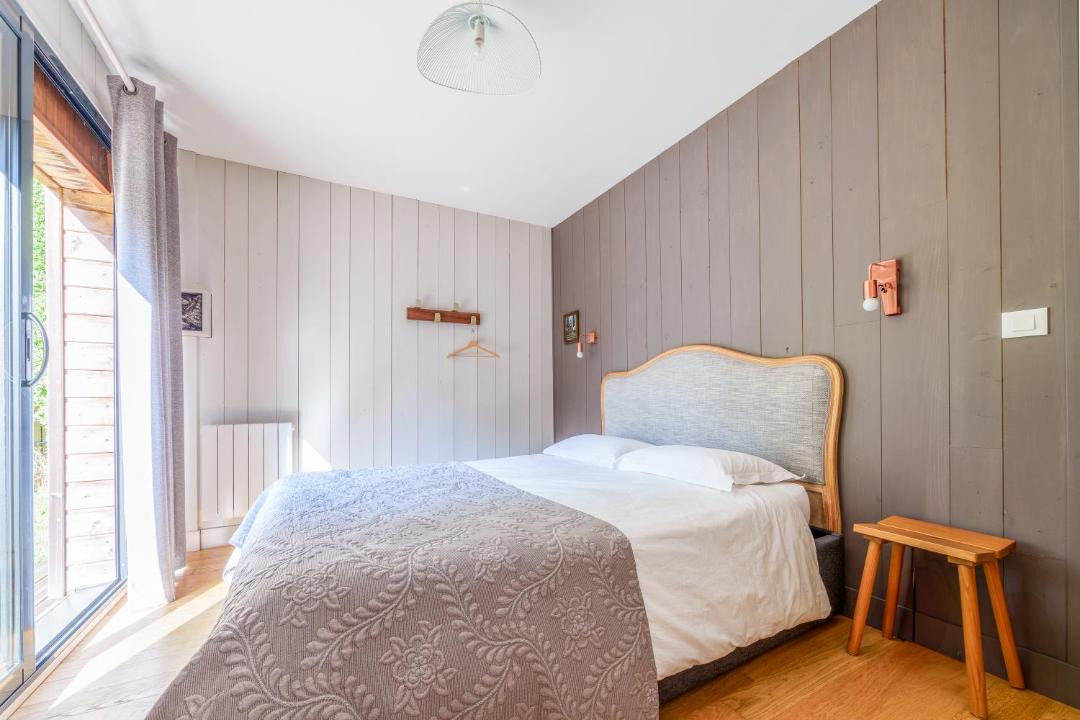 Photo of Bedroom in Mazieres-de-Touraine