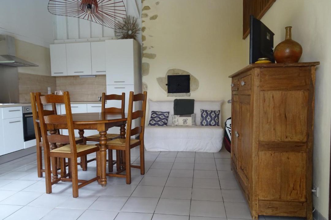 Photo of Kitchen in Blousson-Serian