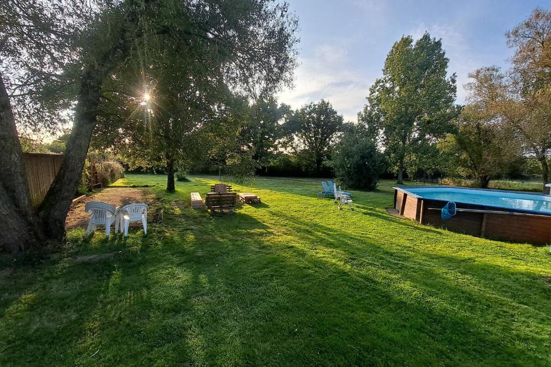 Photo of Others in Le Pin