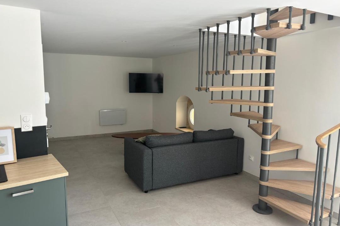 Photo of Others in Cohons