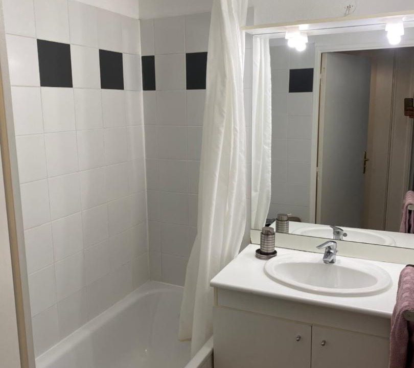 Photo of Bathroom in Poteries