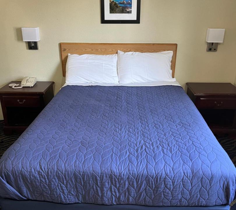 Photo of Bedroom in Salinas