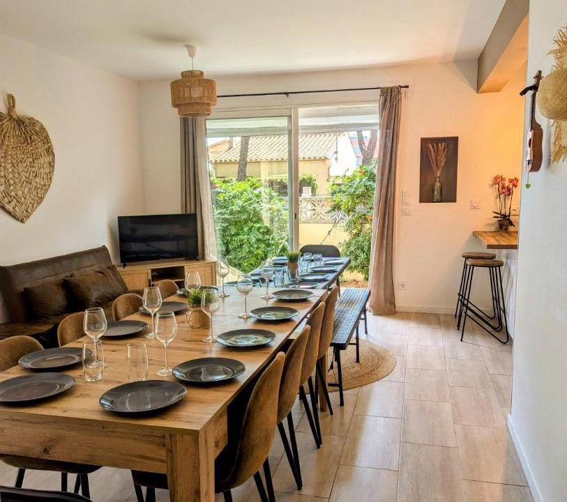 Photo of Others in La Jetee