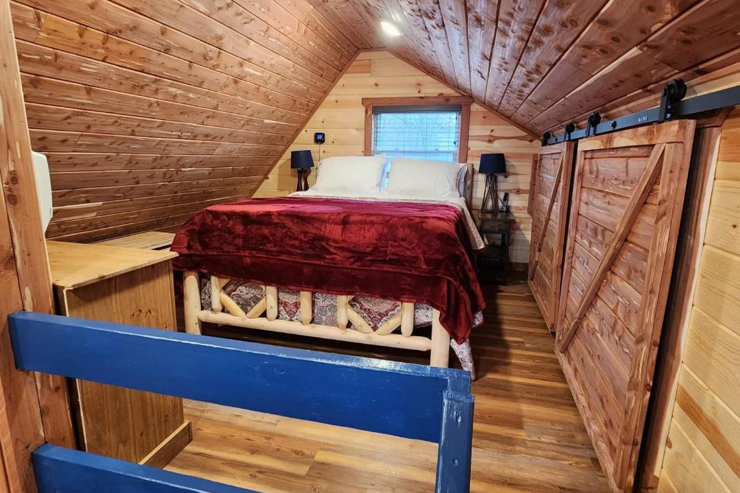 Photo of Bedroom in Marshall