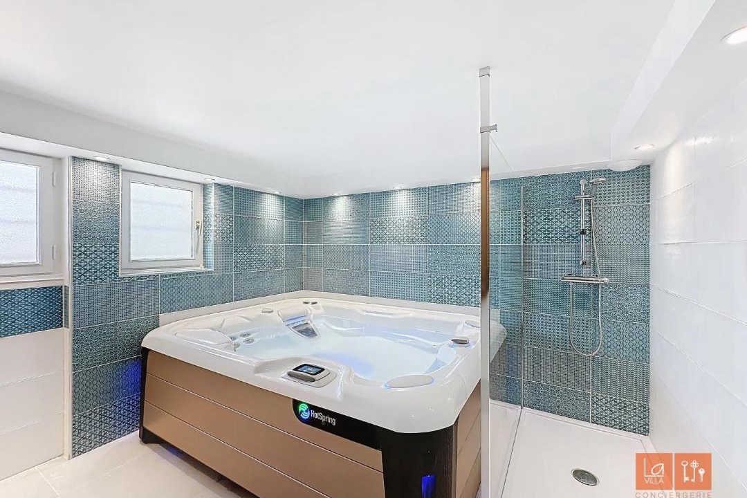 Photo of Bathroom in Ambleteuse