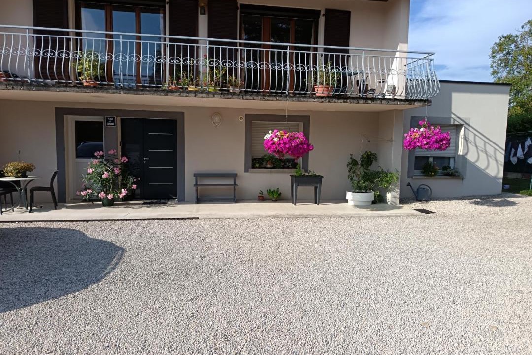 Photo of Others in Poligny