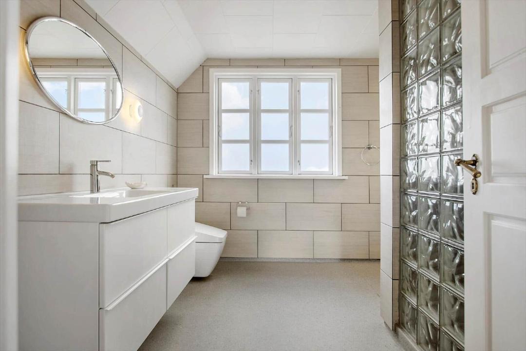 Photo of Bathroom in Tversted