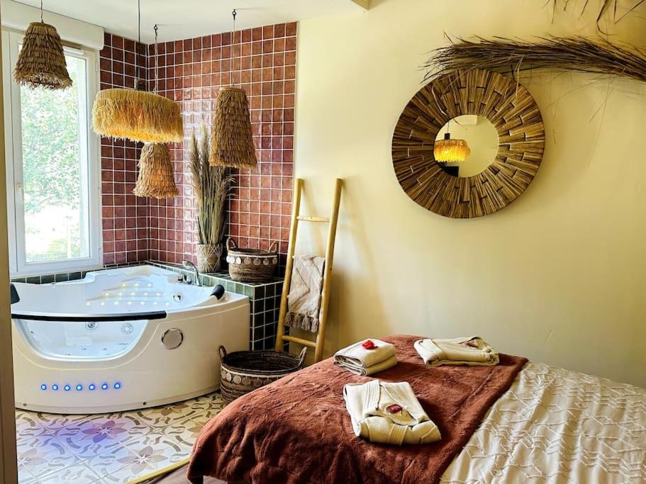 Photo of Bathroom in Dinan - Saint-Malo